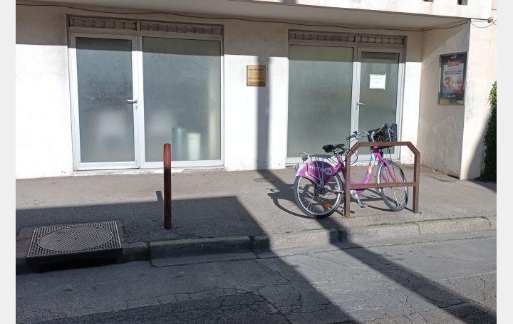 Autre NIMES (30900) 43 m<sup>2</sup> 660 € 