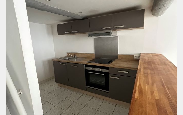Appartement NIMES (30900) 51 m<sup>2</sup> 565 € 