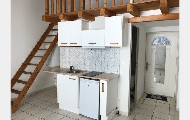 Appartement NIMES (30900) 24 m<sup>2</sup> 424 € 