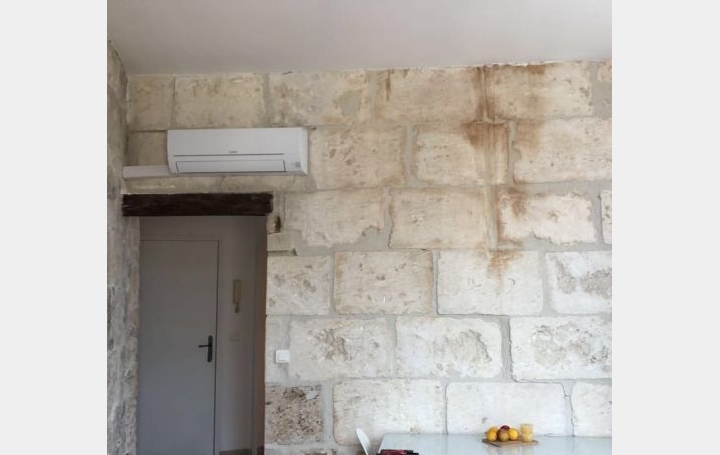 2 Pièces NIMES (30900)  34 m2 554 € 