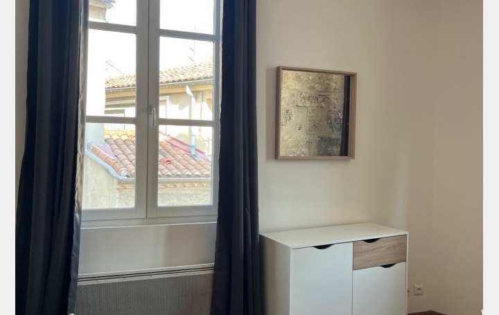 2 Pièces NIMES (30900)  34 m2 554 € 