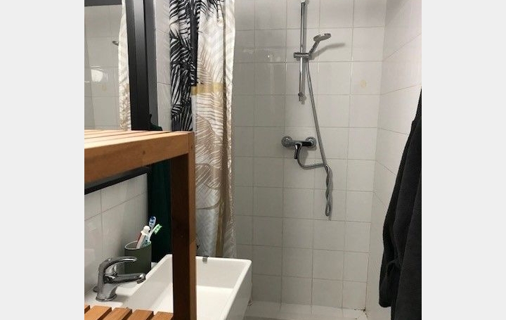 2 Pièces NIMES (30900)  47 m2 610 € 