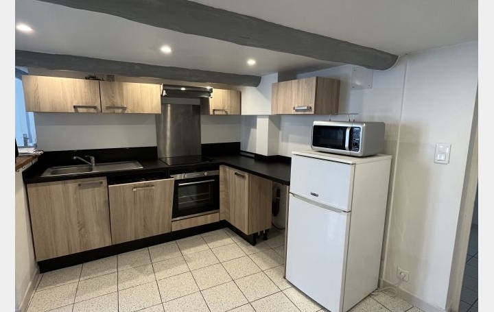 Appartement NIMES (30900) 47 m<sup>2</sup> 571 € 