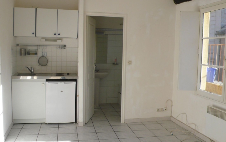 Appartement NIMES (30900) 20 m<sup>2</sup> 407 € 