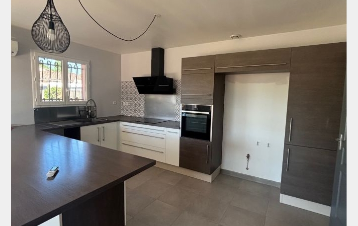 Maison CLARENSAC (30870)  132 m2 1 540 € 