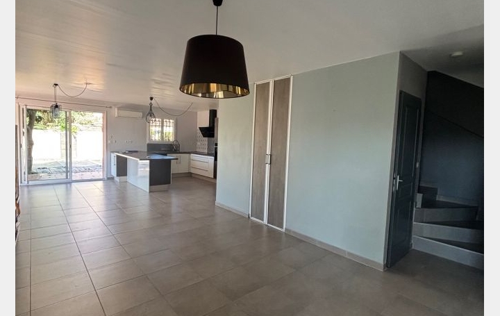 Maison CLARENSAC (30870)  132 m2 1 540 € 