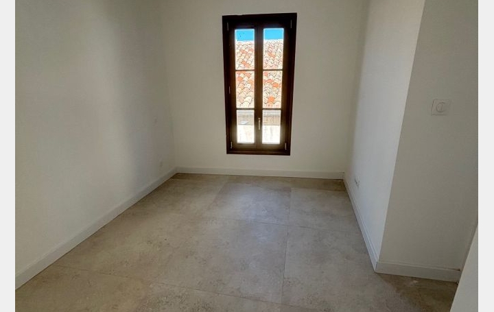 2 Pièces NIMES (30900)  38 m2 620 € 