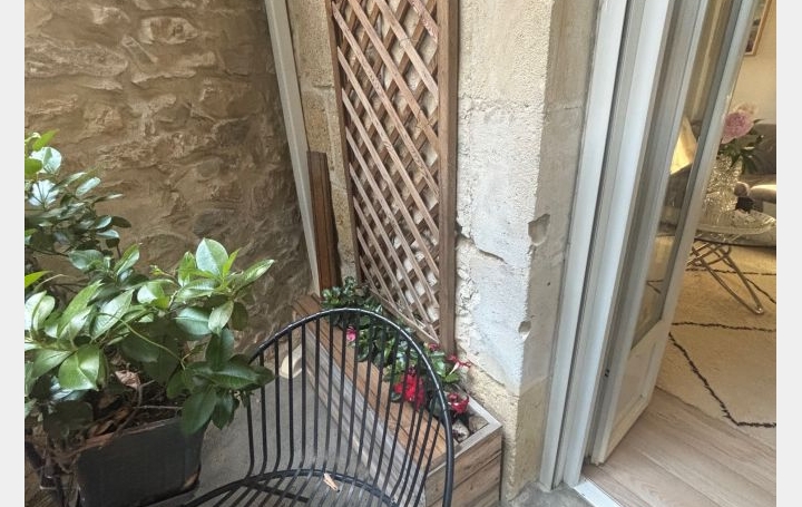 3 Pièces NIMES (30000)  55 m2 670 € 