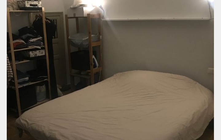 2 Pièces NIMES (30900)  52 m2 655 € 