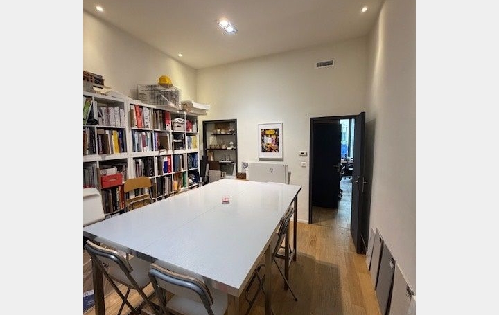 Local d'activité NIMES (30900)  78 m2 1 600 € 