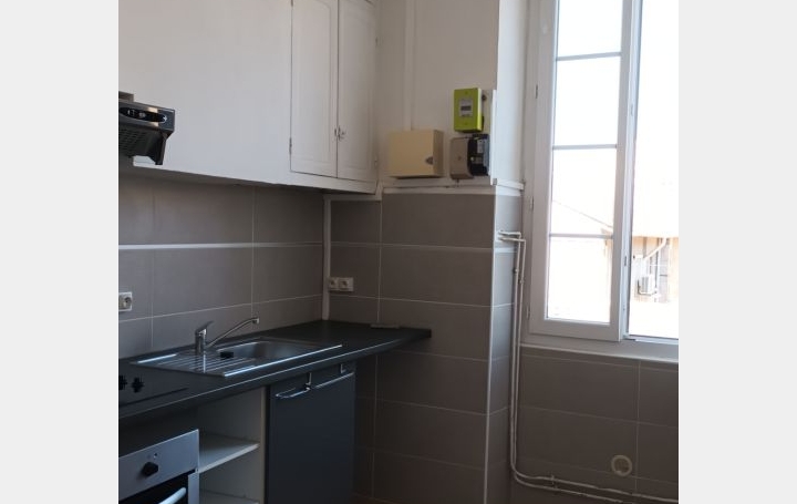 Appartement NIMES (30900) 44 m<sup>2</sup> 620 € 