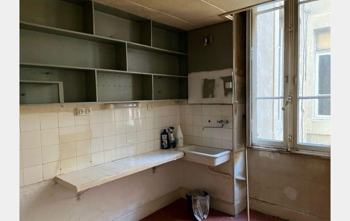 2 Pièces NIMES (30900)  48 m2 85 000 € 