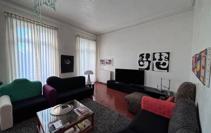 Maison de ville NIMES (30000)  230 m2 795 000 € 