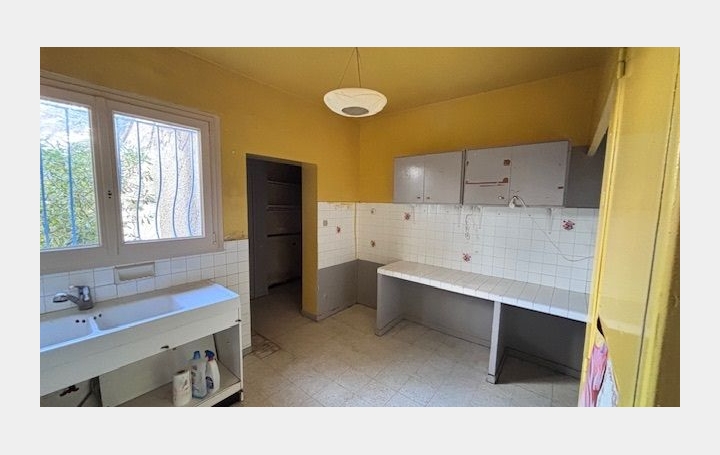 Maison NIMES (30900)  120 m2 470 000 € 