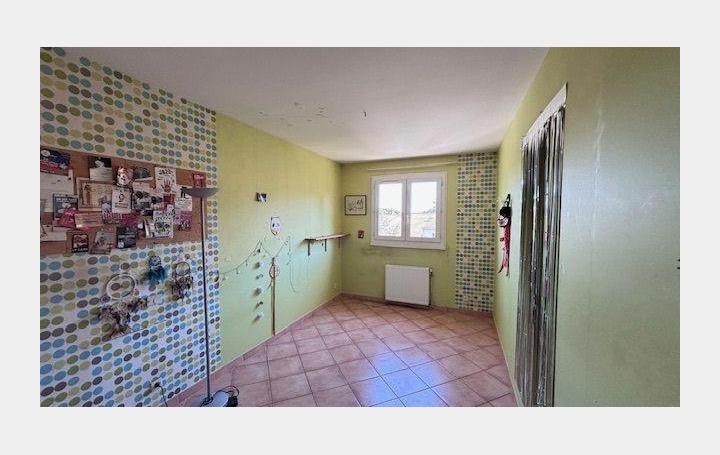 Villa NIMES (30900)  97 m2 272 000 € 