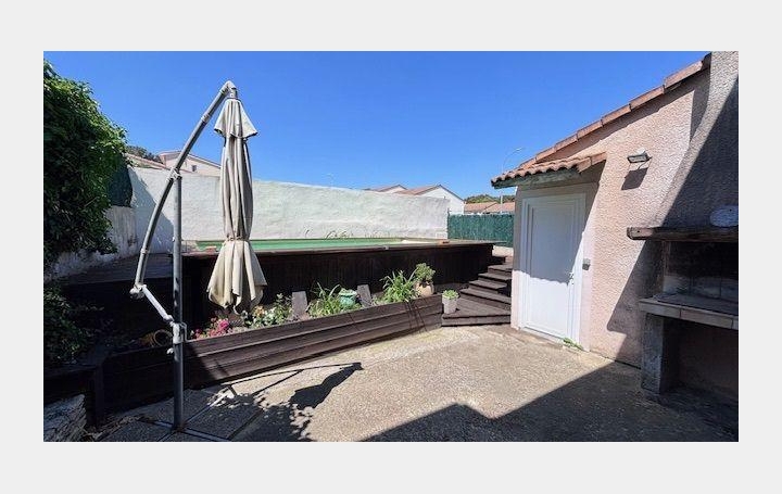 Villa NIMES (30900)  97 m2 272 000 € 