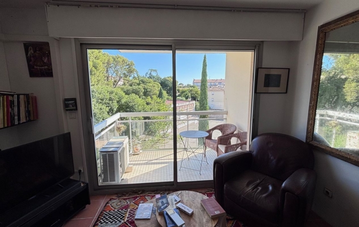 Studio NIMES (30900)  37 m2 69 000 € 