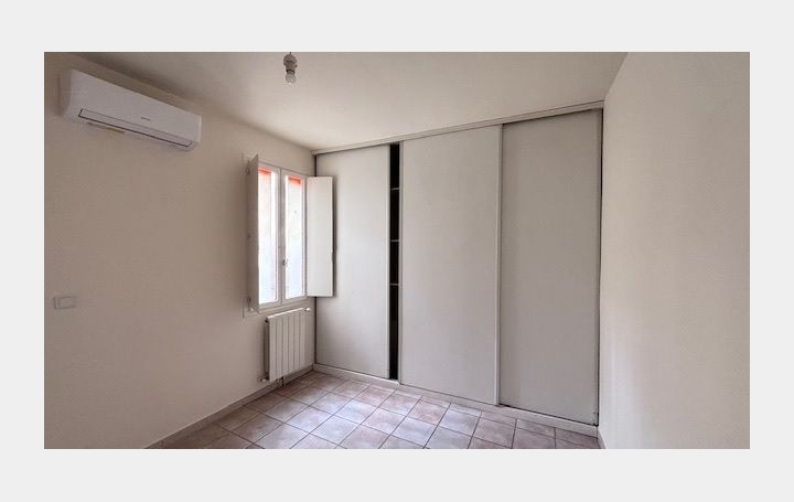 3 Pièces NIMES (30900)  83 m2 178 000 € 