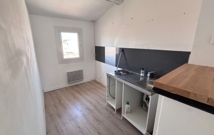 3 Pièces NIMES (30000)  53 m2 115 000 € 