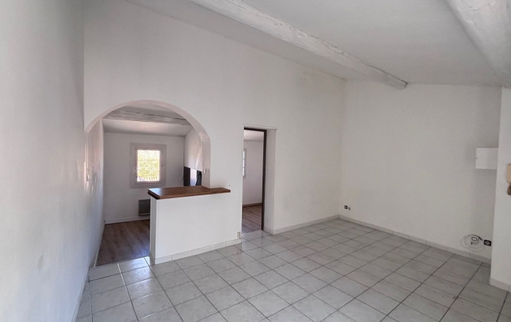 3 Pièces NIMES (30000)  53 m2 115 000 € 