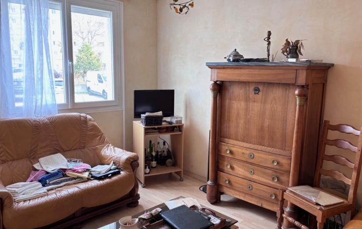 3 Pièces NIMES (30000)  60 m2 89 000 € 