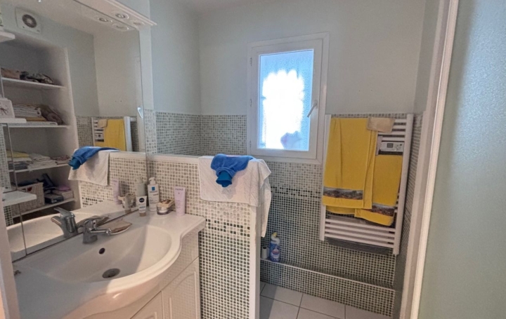 3 Pièces NIMES (30000)  60 m2 89 000 € 