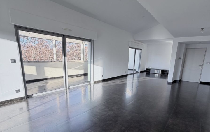 Appartement NIMES (30900) 224 m<sup>2</sup> 1 150 000 € 