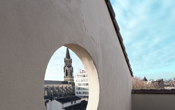 6 Pièces NIMES (30900)  224 m2 1 150 000 € 