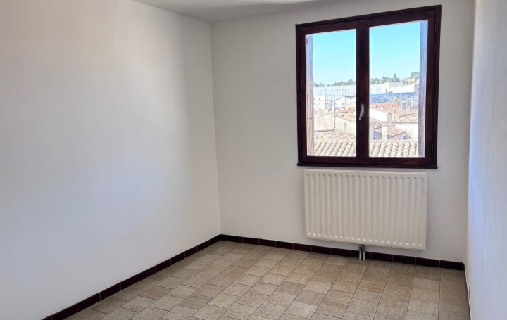 3 Pièces NIMES (30900)  47 m2 99 000 € 
