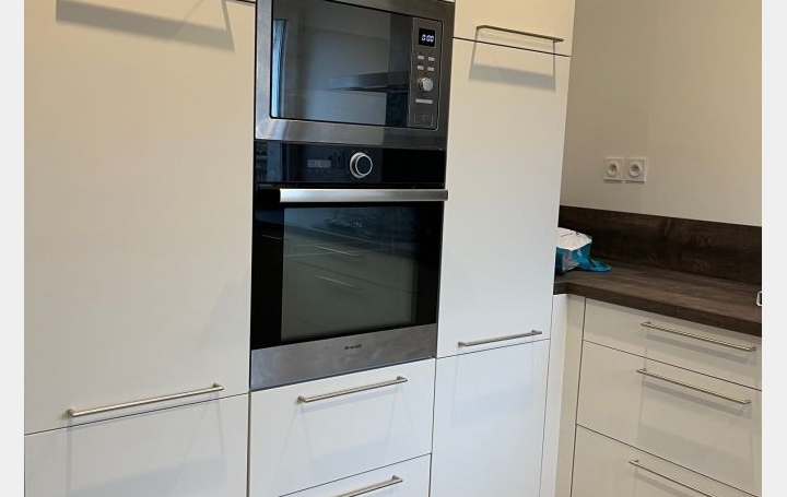 3 Pièces NIMES (30900)  71 m2 233 000 € 