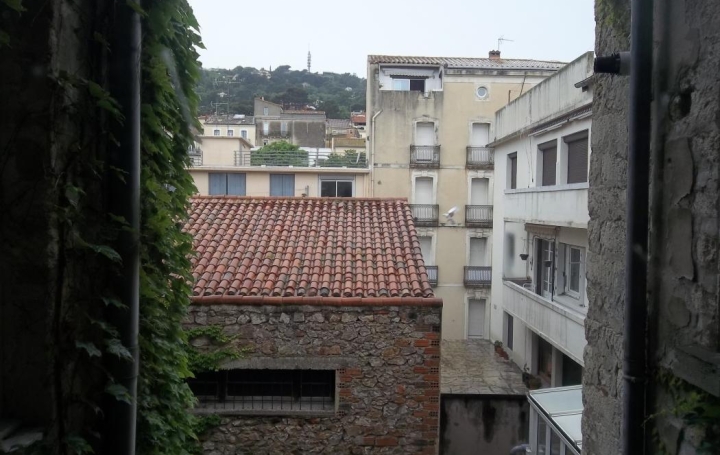 3 Pièces SETE (34200)  44 m2 82 000 € 