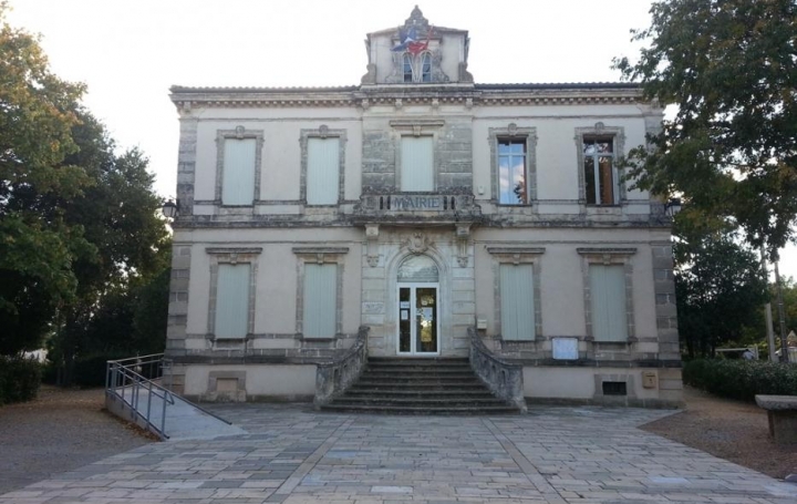 Réseau Immo-diffusion : Maison  BRIGNAC  155 m2 440 000 € 