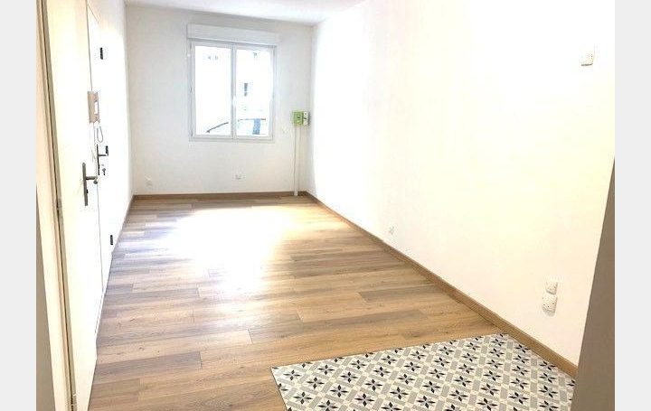 Réseau Immo-diffusion : Appartement P2  SETE  40 m2 105 000 € 