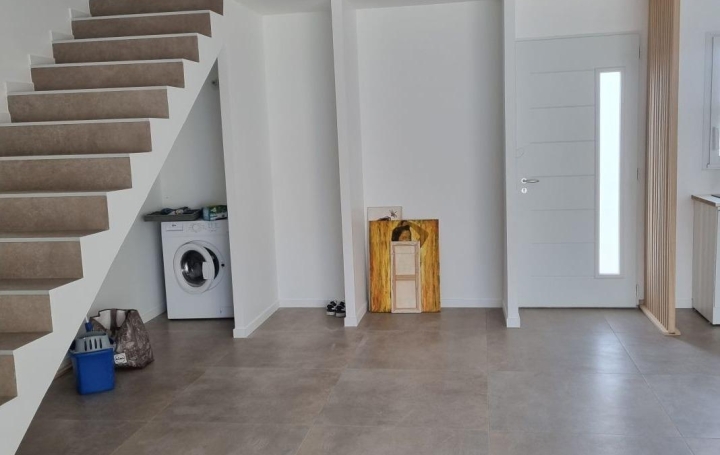 Maison PINET (34850)  104 m2 304 000 € 