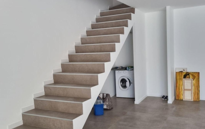 Maison PINET (34850)  104 m2 304 000 € 