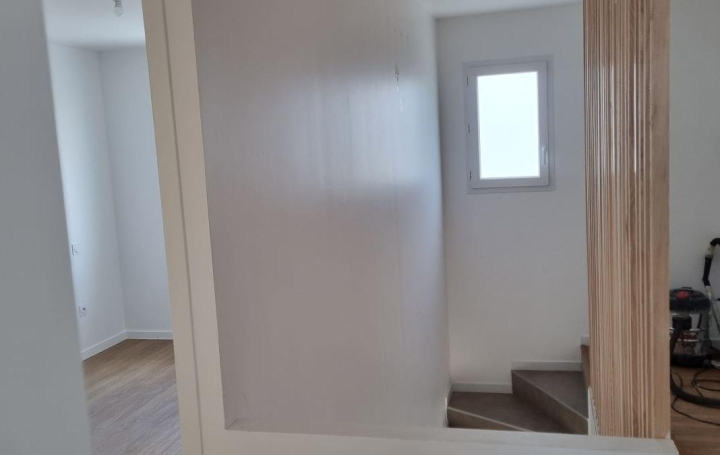 Maison PINET (34850)  104 m2 304 000 € 