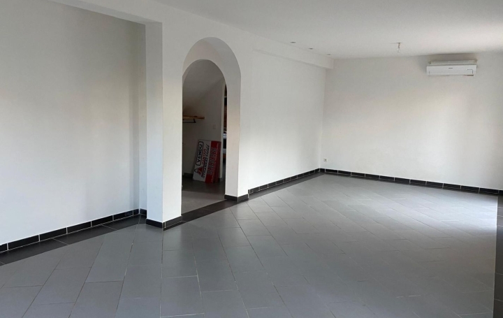 Villa SAINT-BAUZILLE-DE-PUTOIS (34190)  144 m2 378 000 € 