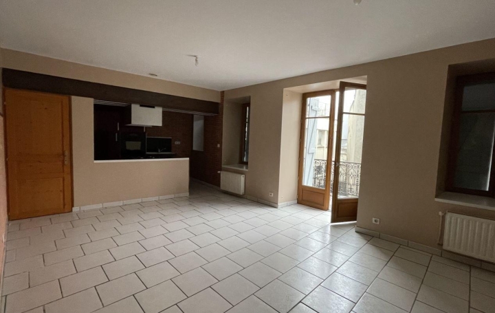 2 Pièces THIERS (63300)  54 m2 400 € 