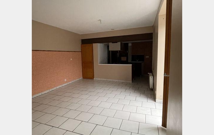 2 Pièces THIERS (63300)  54 m2 400 € 