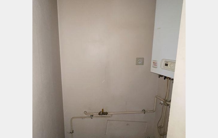 2 Pièces THIERS (63300)  54 m2 400 € 