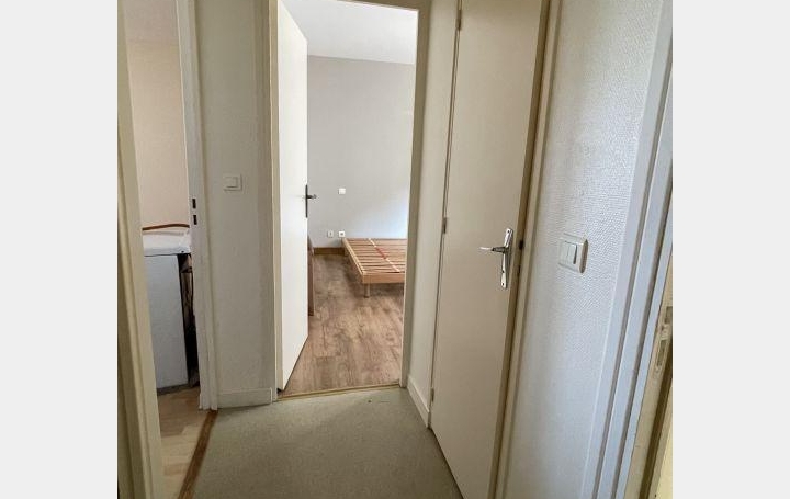 Maison de village THIERS (63300)  53 m2 485 € 