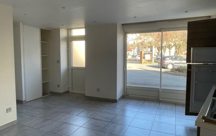 Appartement THIERS (63300) 26 m<sup>2</sup> 330 € 