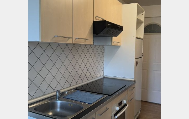 2 Pièces VICHY (03200)  30 m2 450 € 