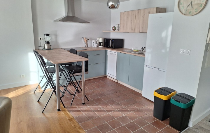 2 Pièces THIERS (63300)  51 m2 450 € 