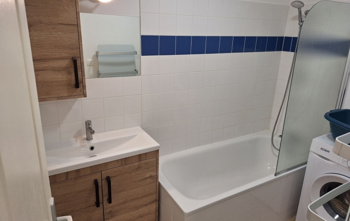 2 Pièces THIERS (63300)  51 m2 450 € 