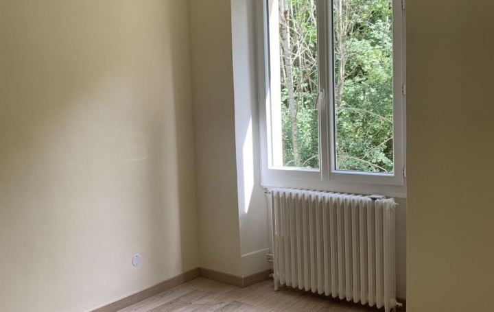 3 Pièces THIERS (63300)  61 m2 490 € 