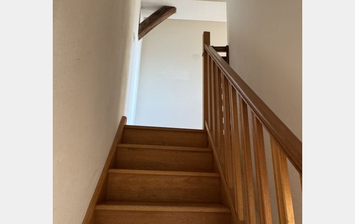 4 Pièces MARINGUES (63350)  78 m2 510 € 