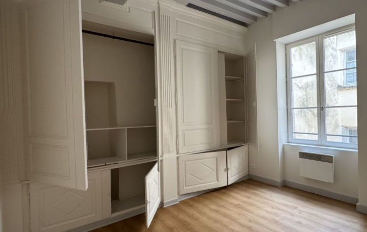 2 Pièces THIERS (63300)  39 m2 335 € 