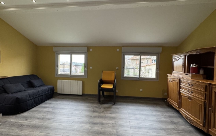 Maison SAINT-REMY-SUR-DUROLLE (63550)  28 m2 310 € 