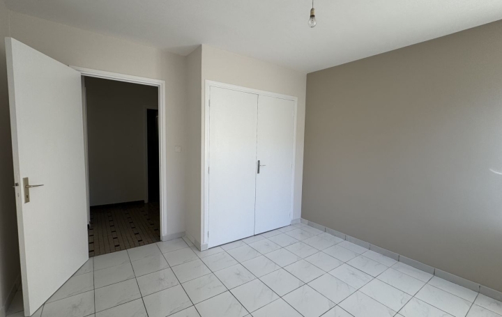 4 Pièces THIERS (63300)  75 m2 590 € 